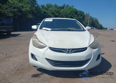 2013 Hyundai Elantra Gls/Limited from USA, damaged, VIN 5NPDH4AE7DH255376